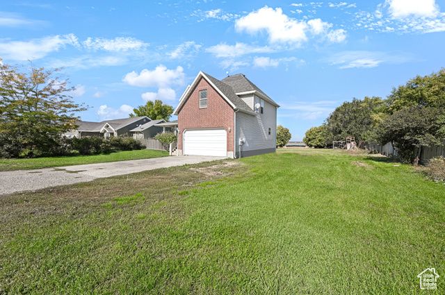 670 W 300 N, Hyrum, UT 84319