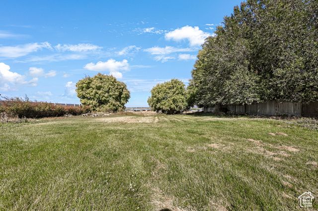 670 W 300 N, Hyrum, UT 84319