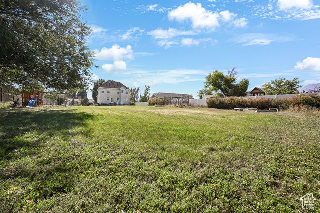 670 W 300 N, Hyrum, UT 84319