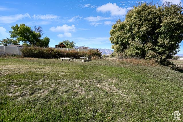 670 W 300 N, Hyrum, UT 84319