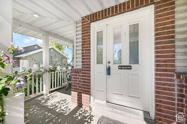 670 W 300 N, Hyrum, UT 84319