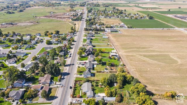 670 W 300 N, Hyrum, UT 84319