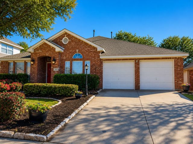 1612 Meadowview Drive, Corinth, TX 76210