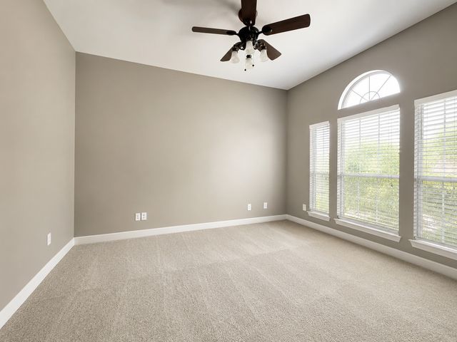 1612 Meadowview Drive, Corinth, TX 76210