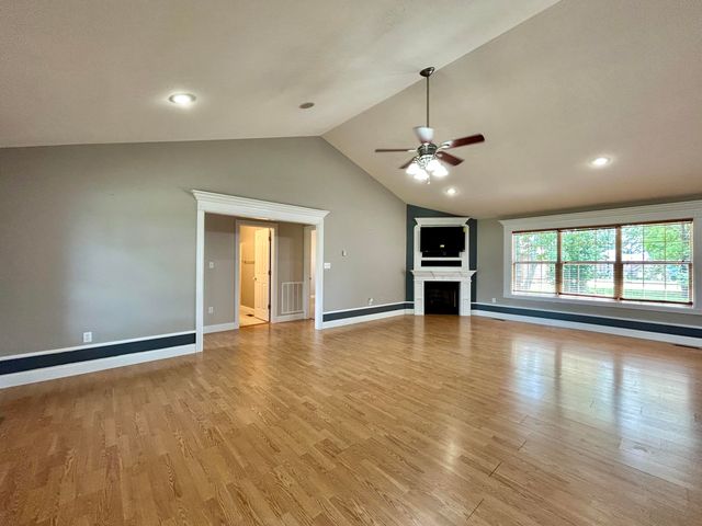 182 Lake Forest Drive, Somerset, KY 42503