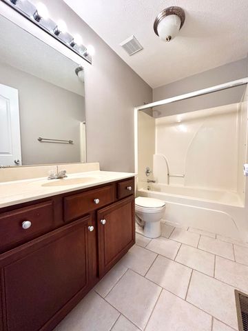 182 Lake Forest Drive, Somerset, KY 42503