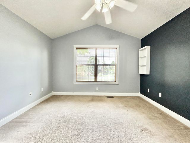 182 Lake Forest Drive, Somerset, KY 42503