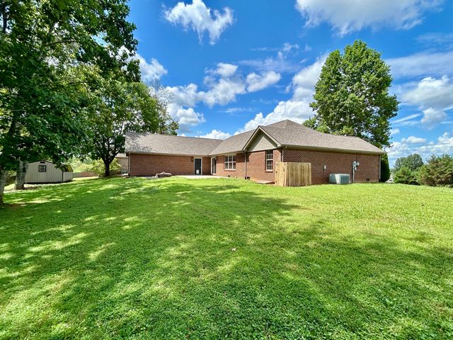 182 Lake Forest Drive, Somerset, KY 42503