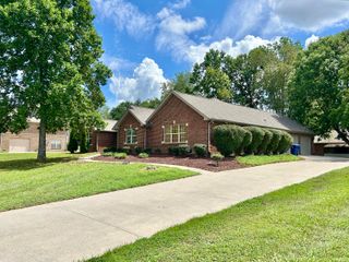 182 Lake Forest Drive, Somerset, KY 42503