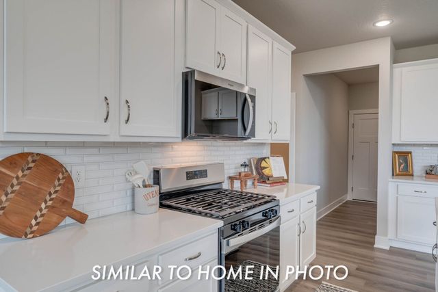 4731 179th Street, Urbandale, IA 50323