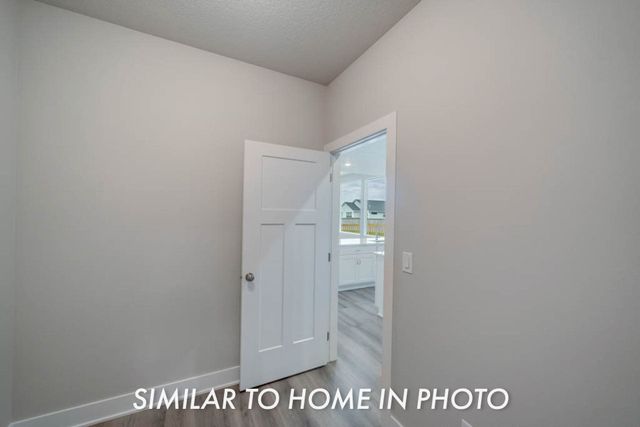 4731 179th Street, Urbandale, IA 50323