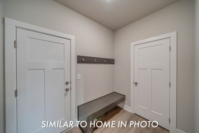 4731 179th Street, Urbandale, IA 50323
