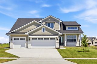 4731 179th Street, Urbandale, IA 50323