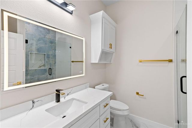 714 W Garfield Avenue, Alton, TX 78573