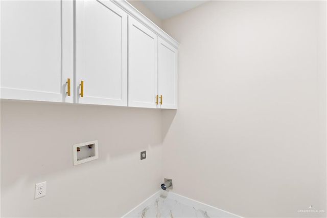 714 W Garfield Avenue, Alton, TX 78573