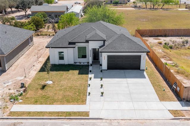 714 W Garfield Avenue, Alton, TX 78573