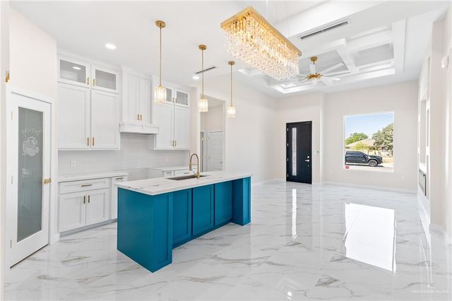 714 W Garfield Avenue, Alton, TX 78573