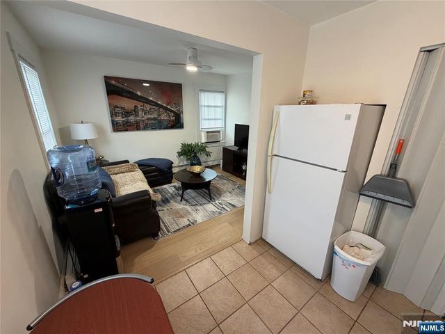 783 5th Street 2, Lyndhurst, NJ 07071
