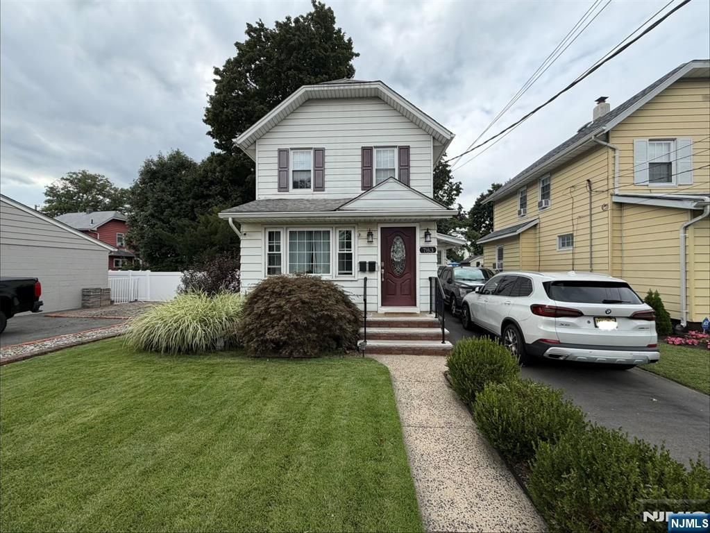 783 5th Street 2, Lyndhurst, NJ 07071