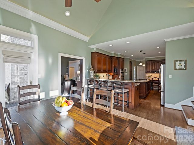 433 Landsbury Drive, Waxhaw, NC 28173