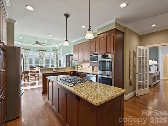 433 Landsbury Drive, Waxhaw, NC 28173