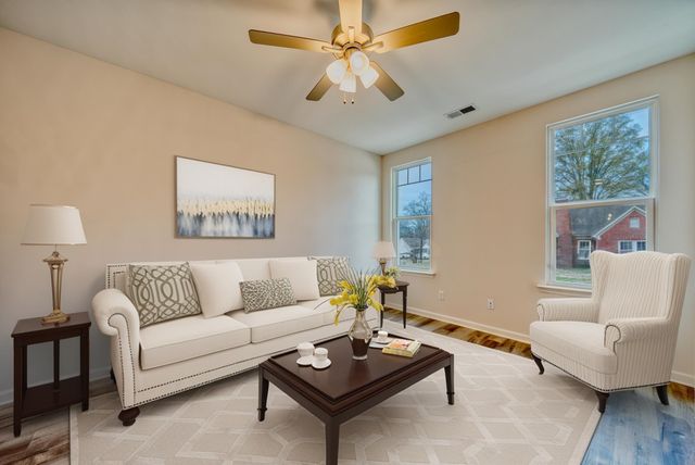 272 E WASHINGTON AVE, Covington, TN 38019