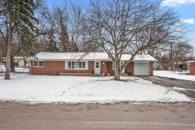 107 Fellemore Lane, Montgomery, IL 60538