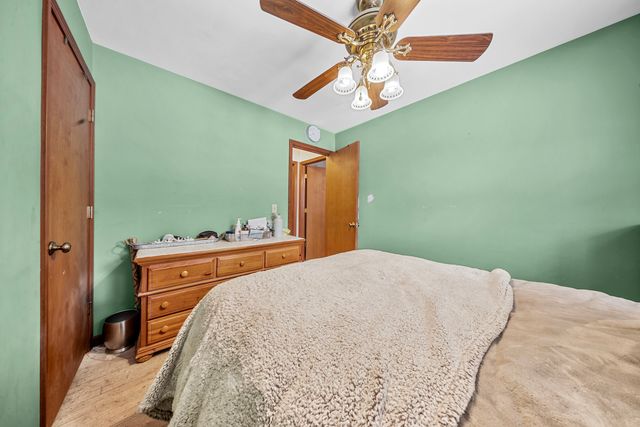 107 Fellemore Lane, Montgomery, IL 60538