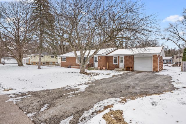 107 Fellemore Lane, Montgomery, IL 60538