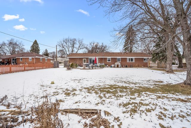 107 Fellemore Lane, Montgomery, IL 60538