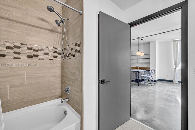 2275 Biscayne Blvd 504, Miami, FL 33137