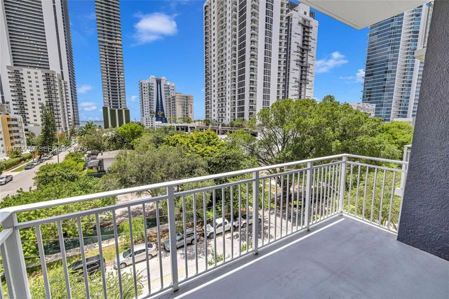 2275 Biscayne Blvd 504, Miami, FL 33137