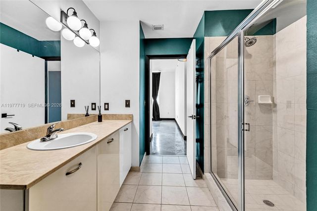 2275 Biscayne Blvd 504, Miami, FL 33137