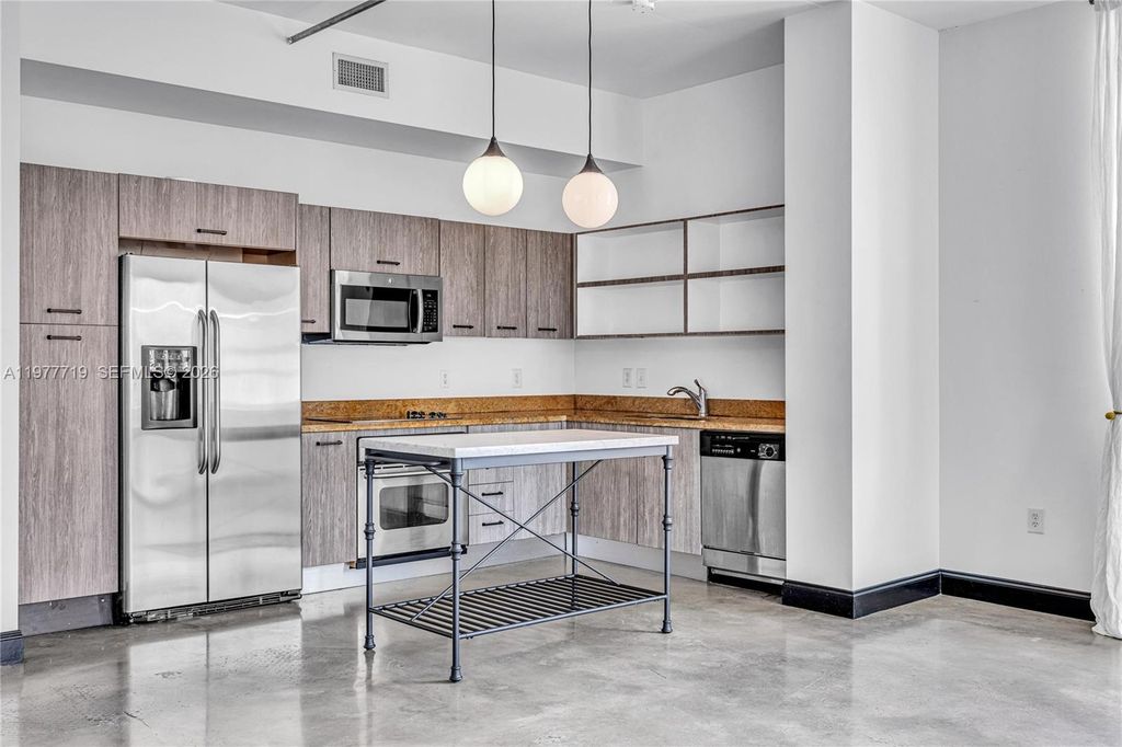 2275 Biscayne Blvd 504, Miami, FL 33137