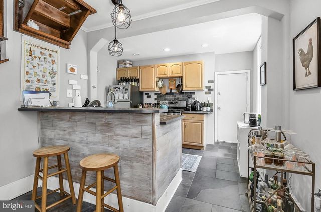 2567 KERN ST, Philadelphia, PA 19125