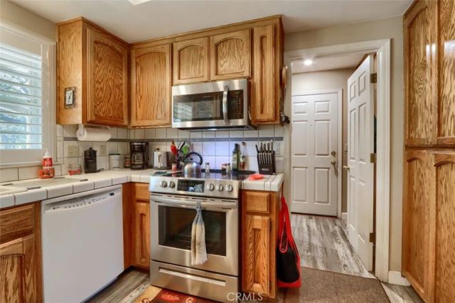 2630 Oak Woods Court, Catheys Valley, CA 95306