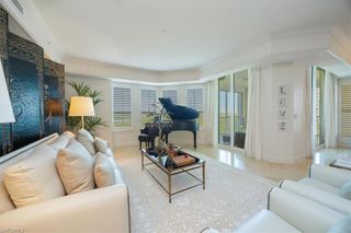 285 Grande WAY 706, Naples, FL 34110