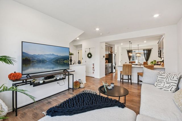 9245 Harlowe Lane, Orland Park, IL 60462