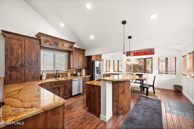 1492 Meadow Loop Road, Park City, UT 84098