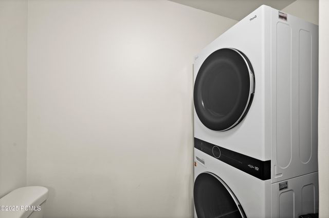 1492 Meadow Loop Road, Park City, UT 84098