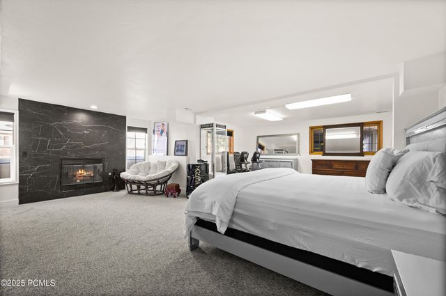 1492 Meadow Loop Road, Park City, UT 84098