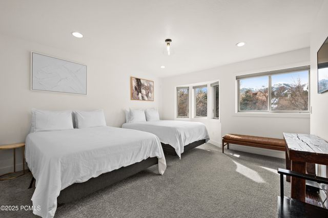 1492 Meadow Loop Road, Park City, UT 84098