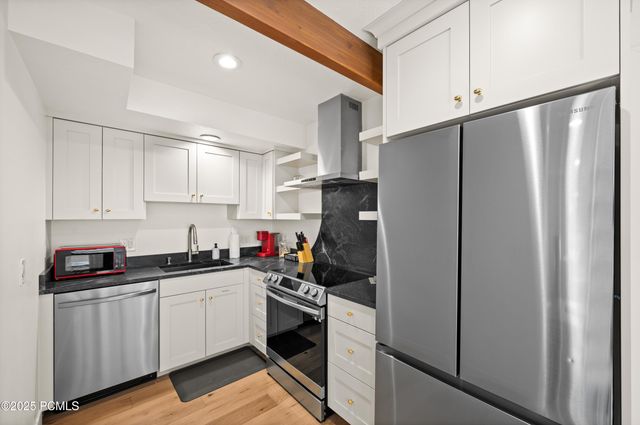 1492 Meadow Loop Road, Park City, UT 84098