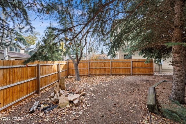 1492 Meadow Loop Road, Park City, UT 84098