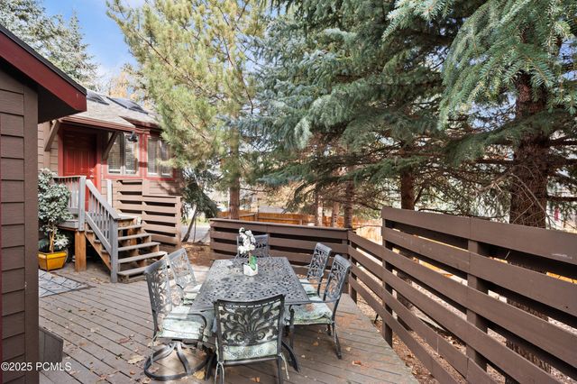 1492 Meadow Loop Road, Park City, UT 84098