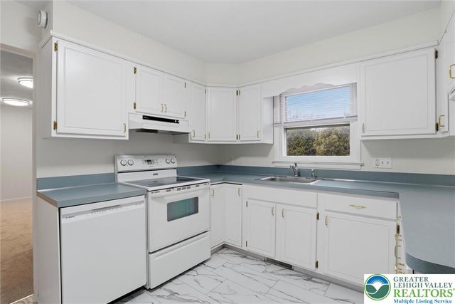 3225 Harmor Lane, Hanover Twp, PA 18017