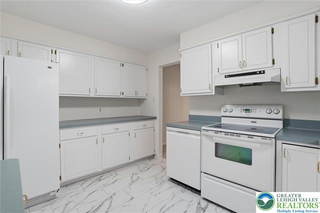 3225 Harmor Lane, Hanover Twp, PA 18017