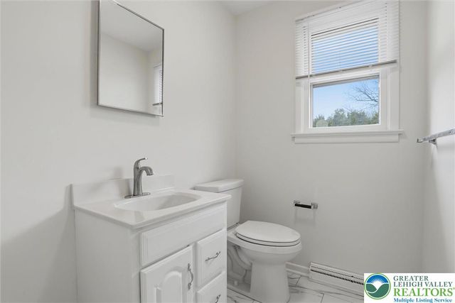 3225 Harmor Lane, Hanover Twp, PA 18017