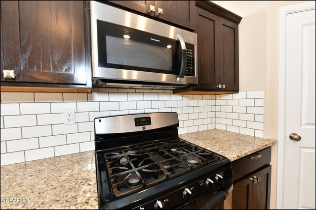 6400 HARAPON Street, El Paso, TX 79932