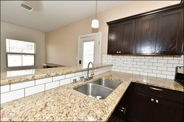 6400 HARAPON Street, El Paso, TX 79932